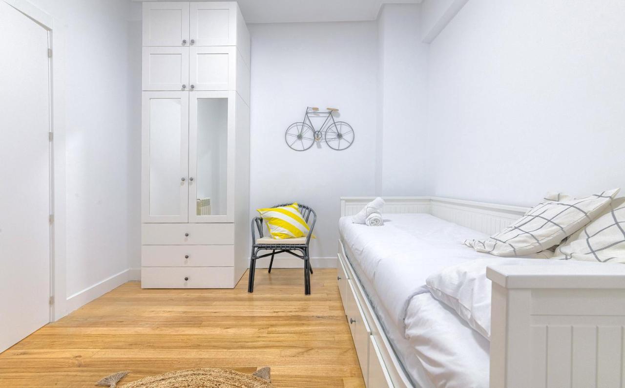 Апартаменты Iturribide Hogar Moderno Junto Al Metro Бильбао Экстерьер фото